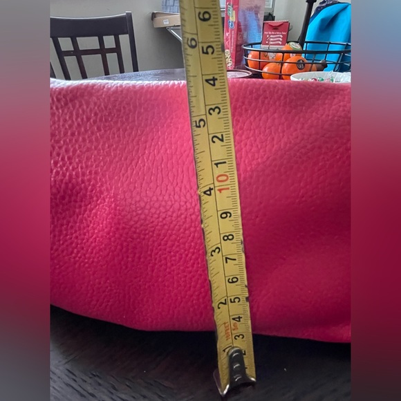 Guess Bucket Purse - Picture 6 of 11